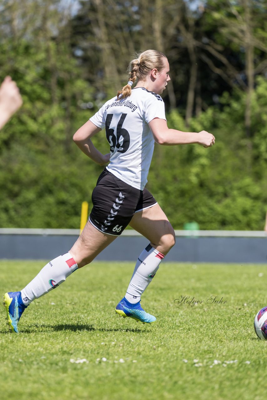 Bild 229 - F SV Henstedt Ulzburg - SV Fortuna Boesdorf : Ergebnis: 3:1